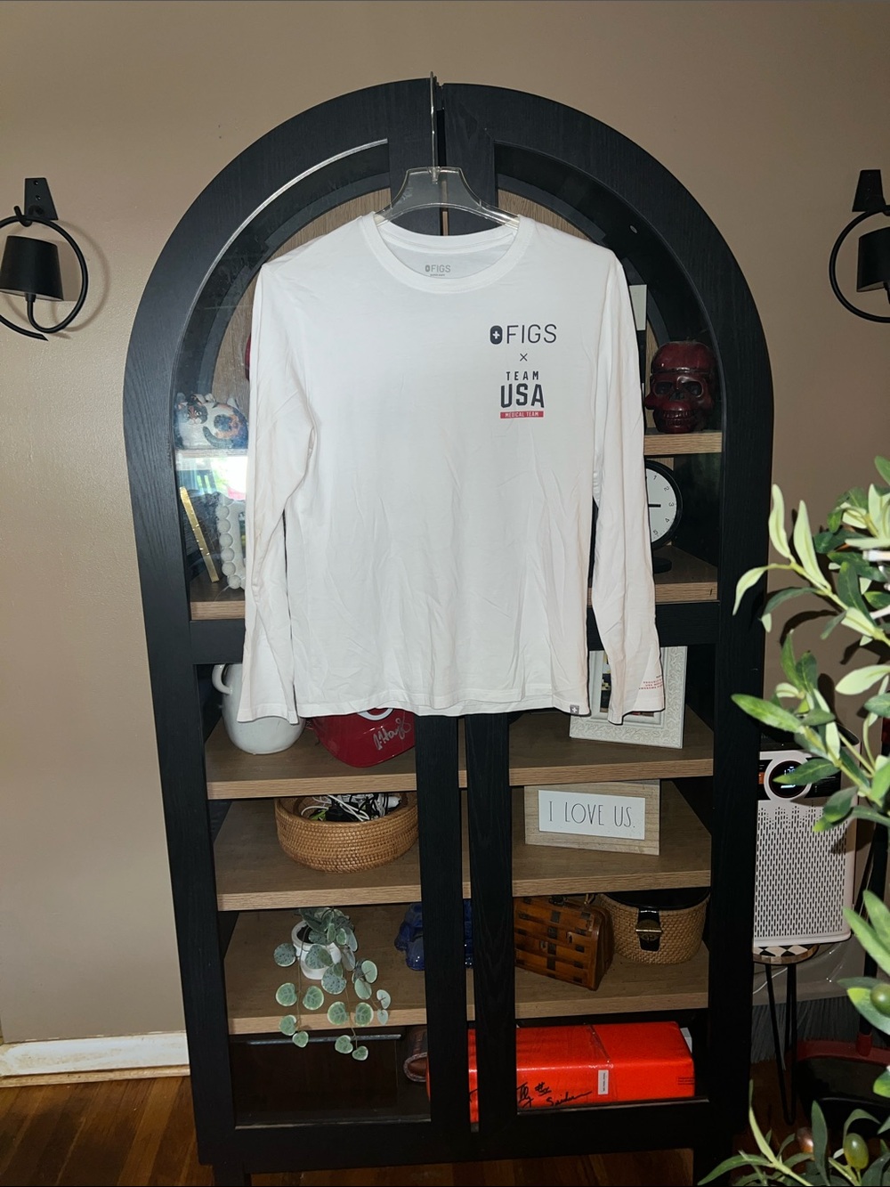 Figs White Team USA Paris 2024 Long Sleeve Tee M